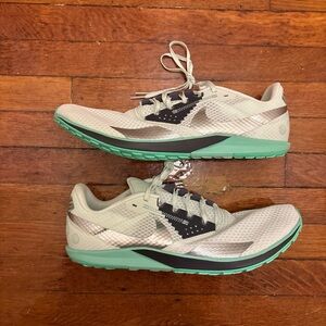 Nike Men’s waffle rival 6 running  Athletic Shoes in Silver and Mint size 13